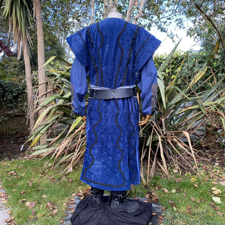 Storm Mage Set - 4 Pieces (Waistcoat, Hood, Tunic & Sash)