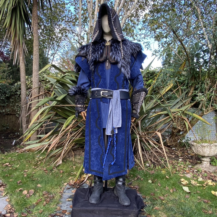 Storm Mage Set - 6 Pieces (Waistcoat, Hood, Vambraces, Tunic, Belt & Sash)