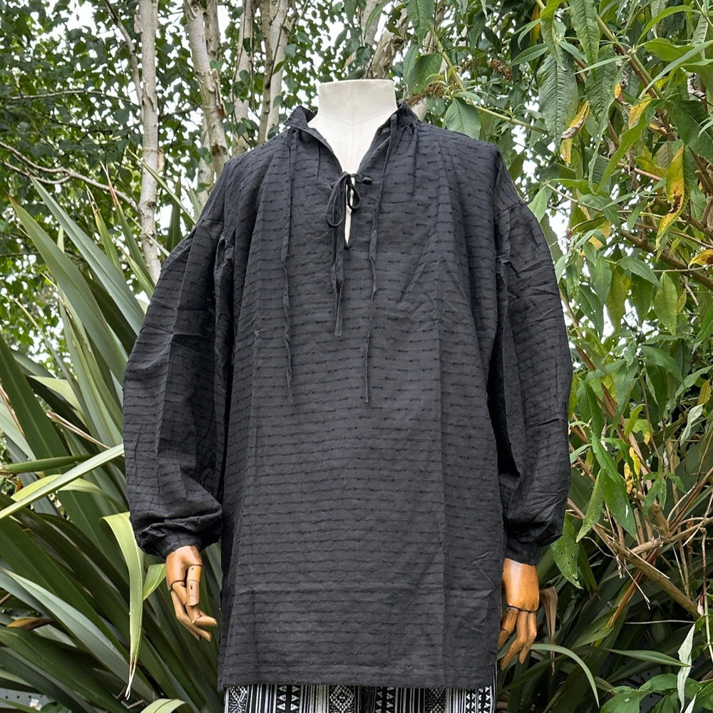 medieval shirt in textured black cotton-linen for fantasy costume