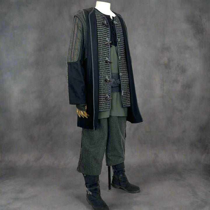 Master Mountain Druid Set - 6 Pieces (Jacket, Hood, Vambraces, Shirt, Sash & Trousers)