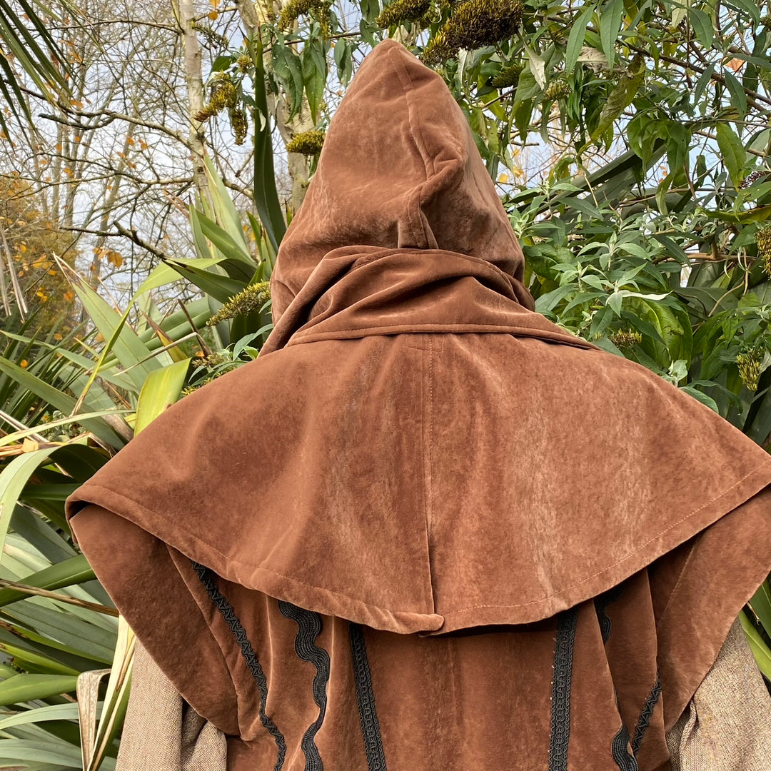 This LARP Hood is Brown with a Wrap Around extention. This Viking Scarf Hood is made of Faux Suede Effect, and is Water Resistant and Warm: perfect for your LARP Character and LARP Costume, Cosplay Event, and Ren Faire.