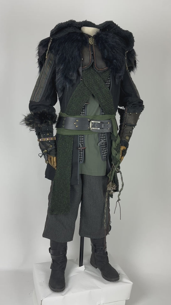 Master Mountain Druid Set - 6 Pieces (Jacket, Hood, Vambraces, Shirt, Sash & Trousers)