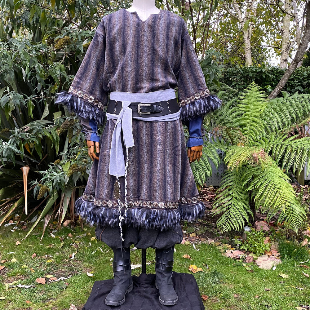 barbarian style tunic in blue & grey with fur accents