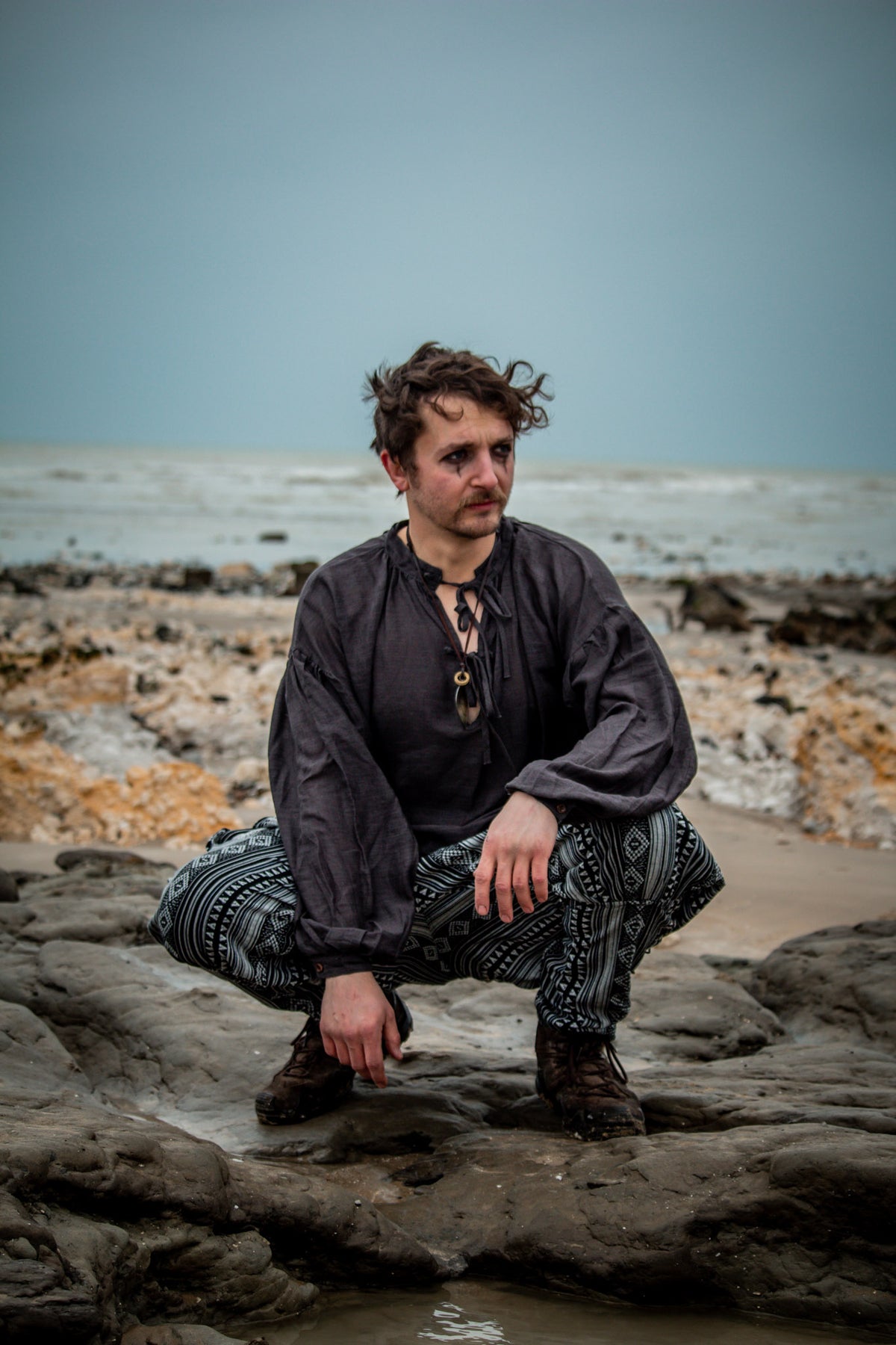 breathable dark grey medieval shirt for cosplay and LARP.