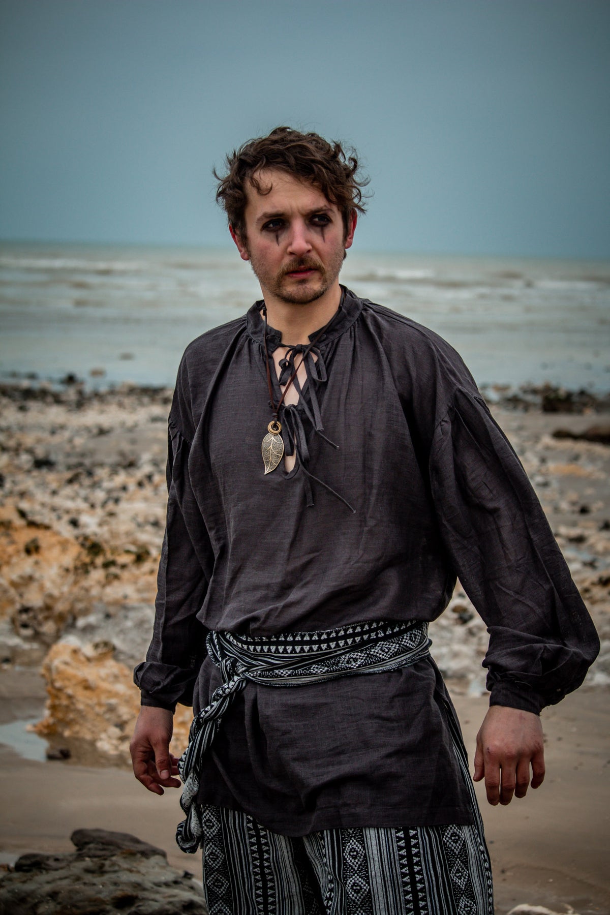 Medieval dark grey shirt in cotton and linen, front view for LARP events.