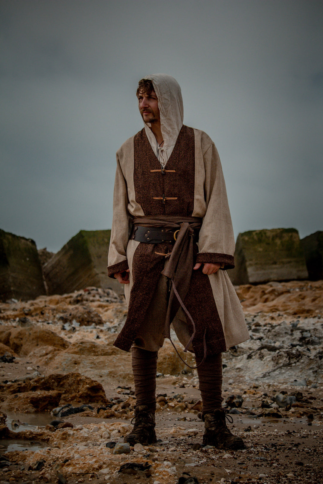 LARP Kapuzenshirt - Weiße Baumwolle passend für Renaissance Faire, Piraten Cosplay