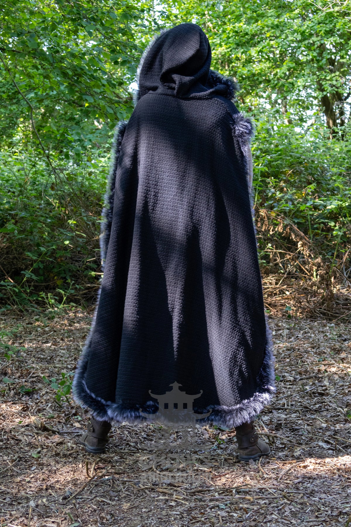 Black Viking Fur-Trim Cape with Sash