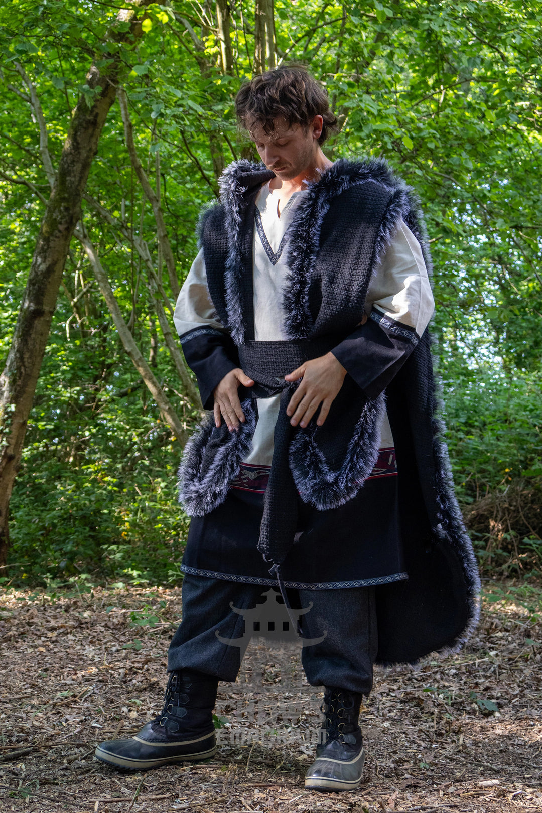 Black Viking Fur-Trim Cape with Sash