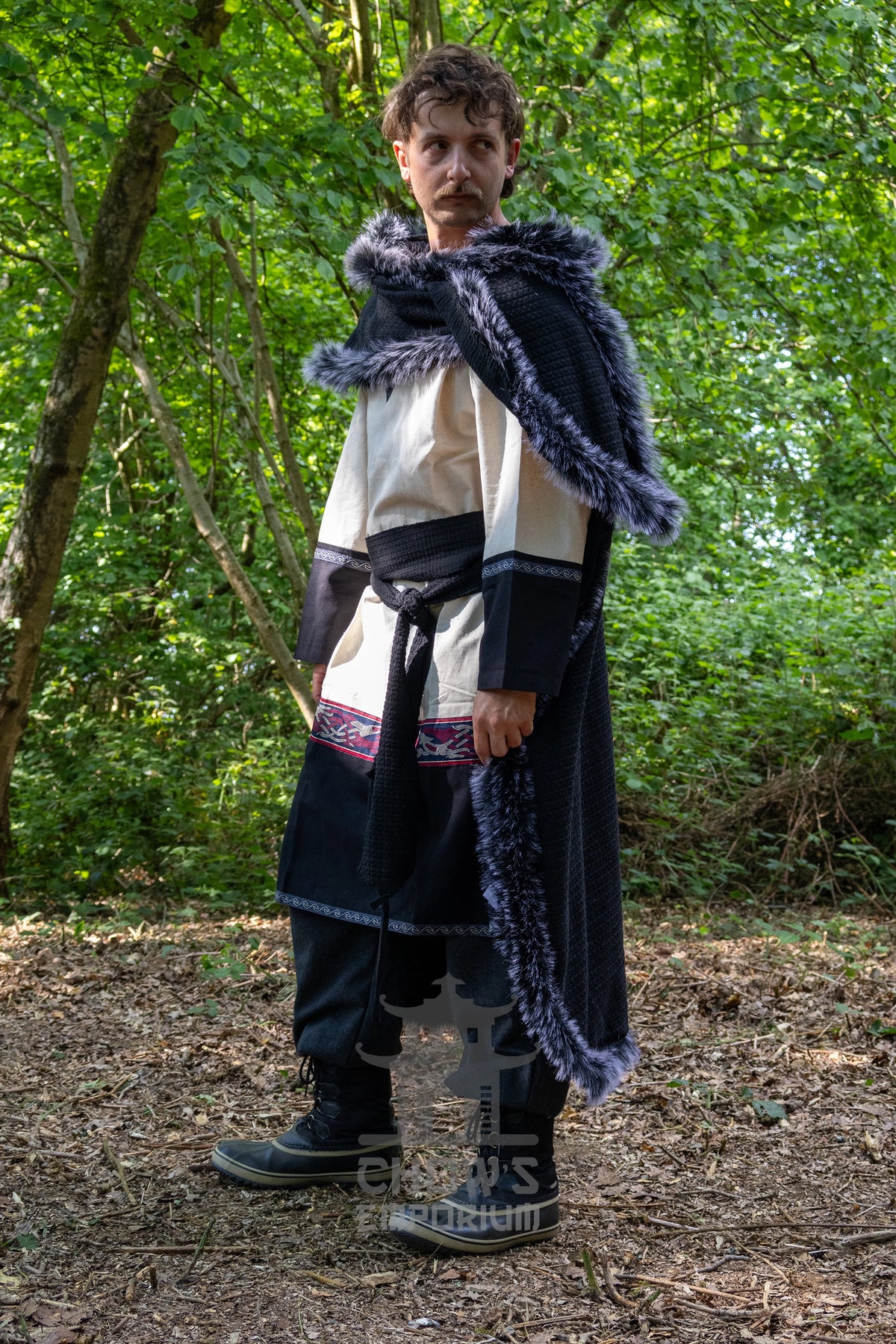 Black Viking Fur-Trim Cape with Sash