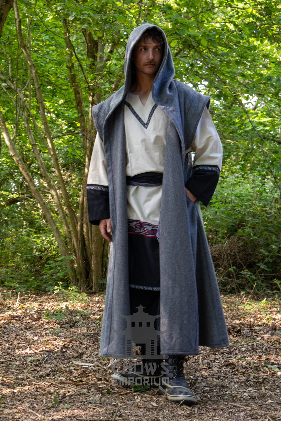 Grey Hooded Sleeveless Robe