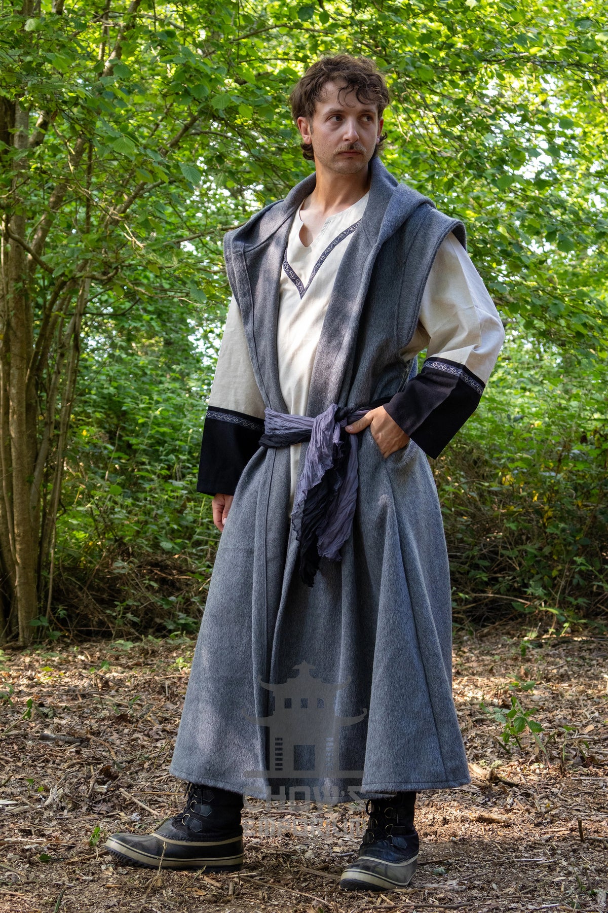 Grey Hooded Sleeveless Robe
