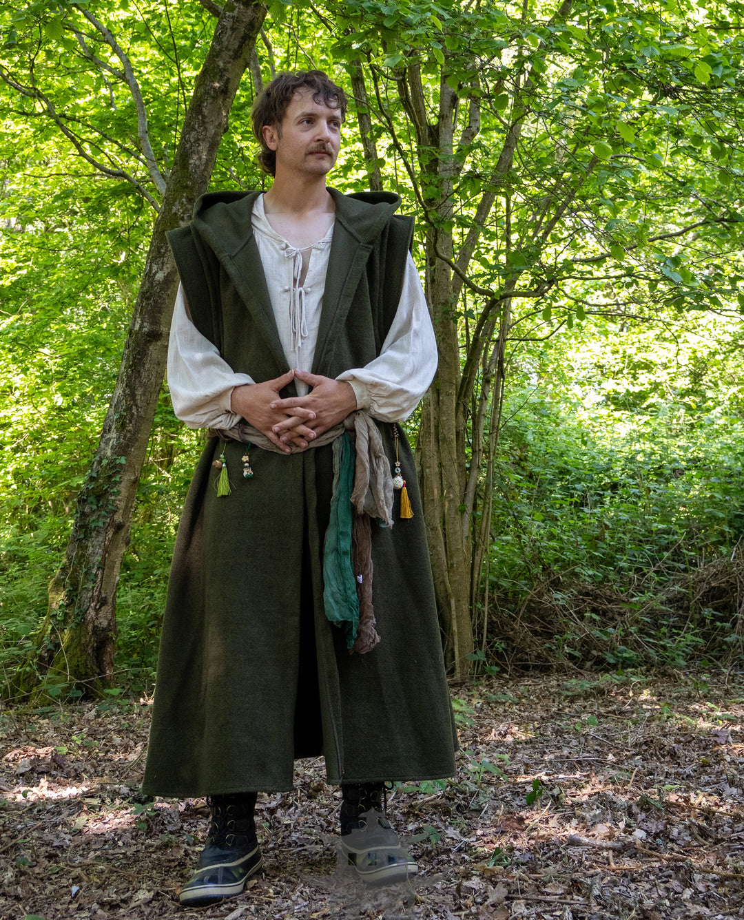 Green Hooded Sleeveless Robe