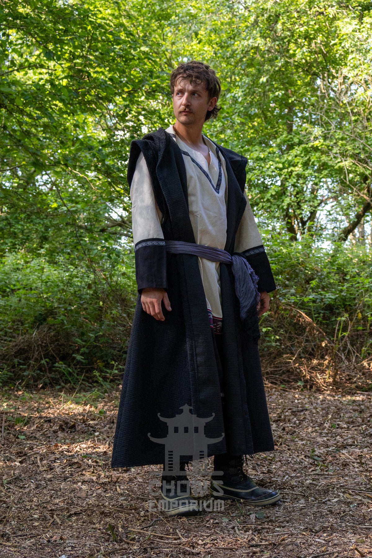Medieval Hooded Sleeveless Robe in Black