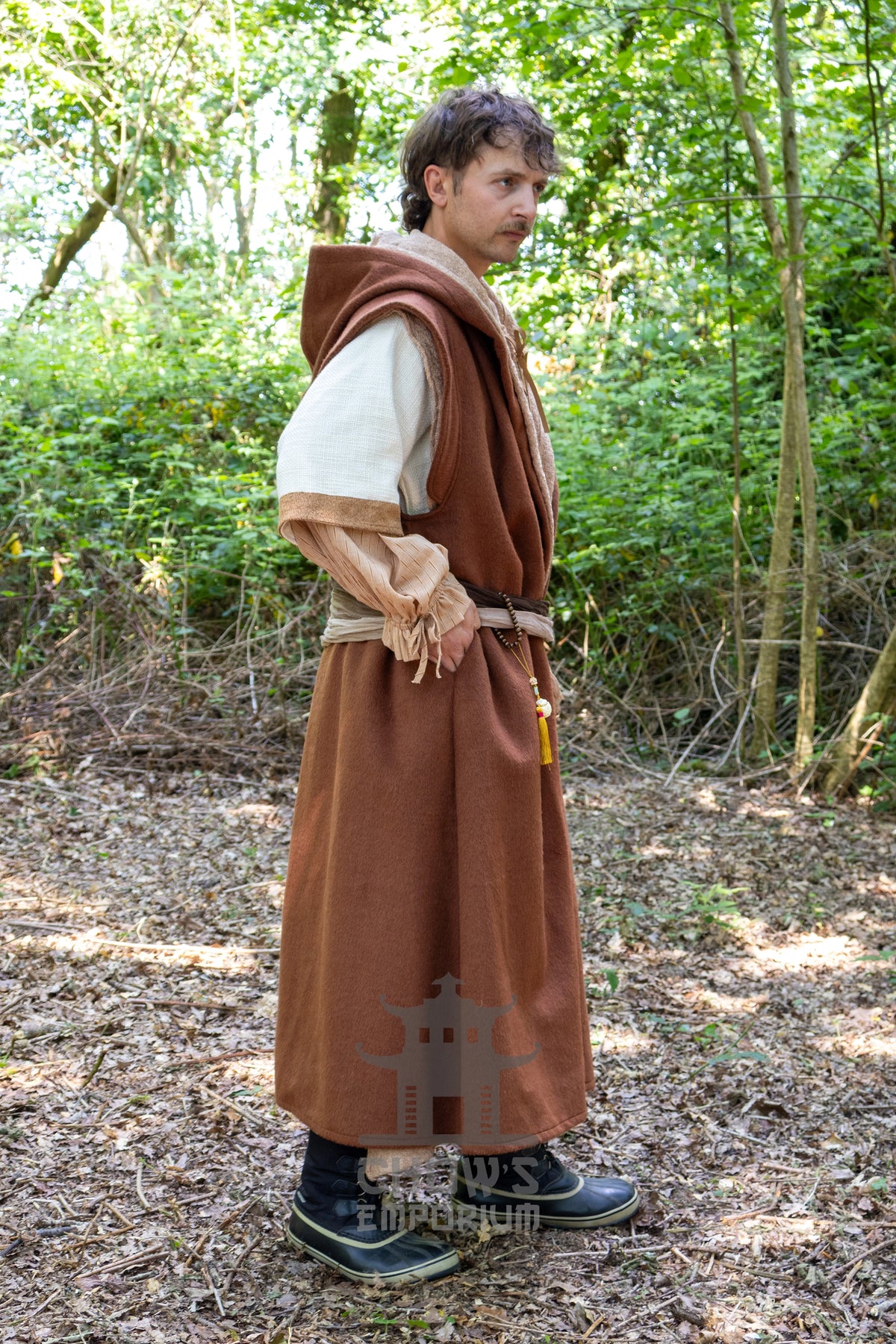 Rust Hooded Sleeveless Robe
