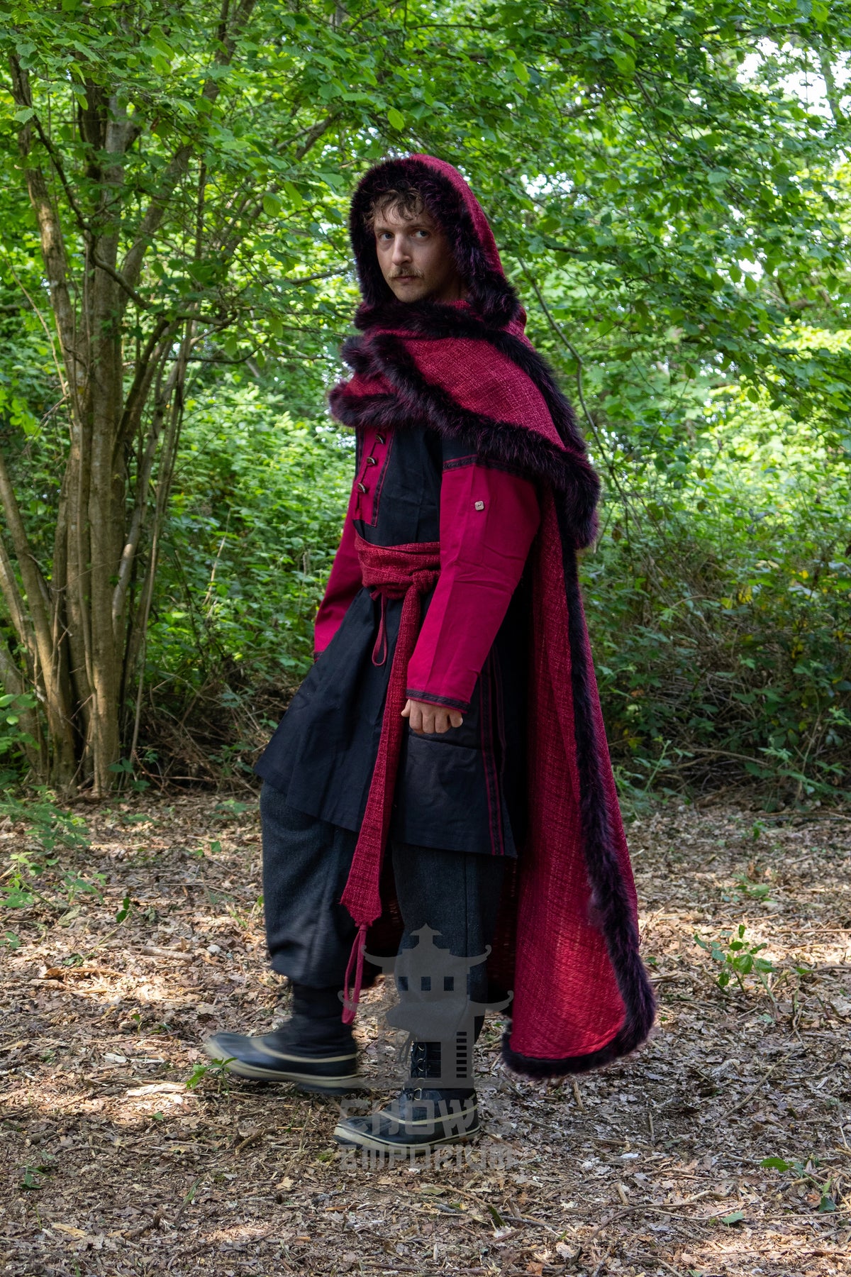 Red and Black Viking Fur-Trim Cape with Sash