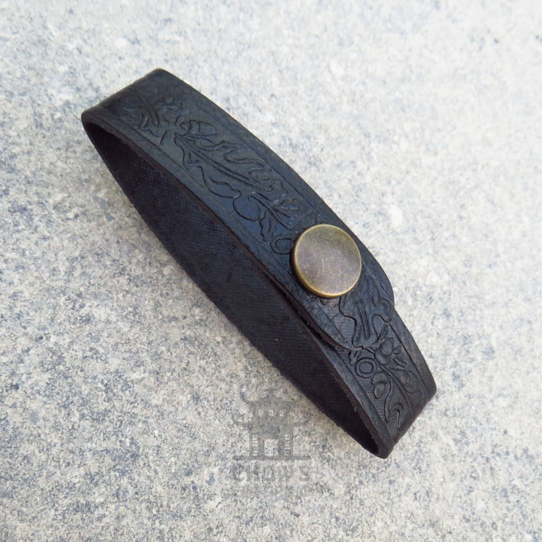 Leather Tankard Loop in 5 colours- Leaf Pattern