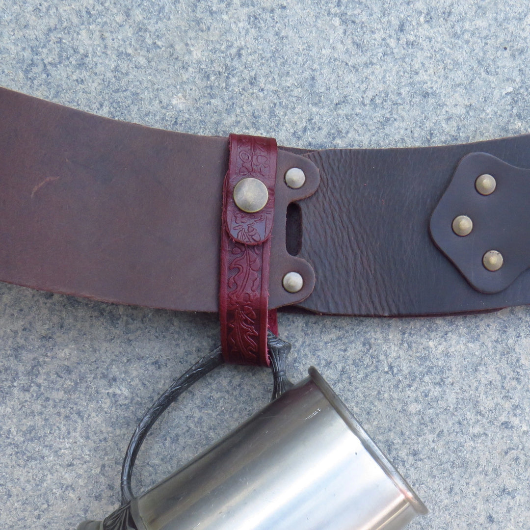Leather Tankard Loop in 5 colours- Leaf Pattern