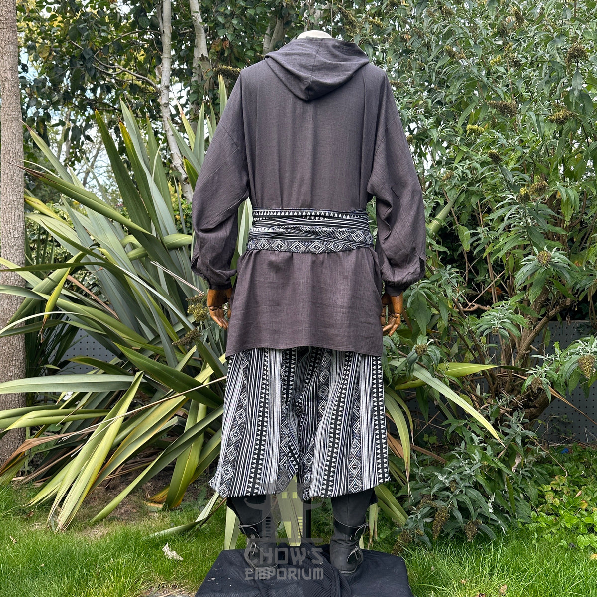 Grey hooded medieval shirt in cotton-linen blend, back view, for LARP events.