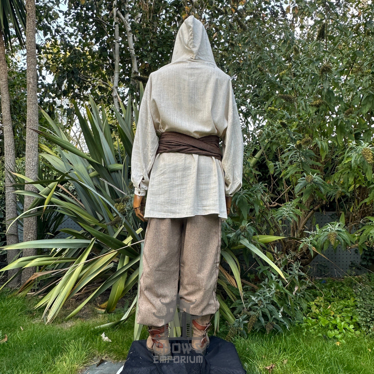 Rear view of hooded medieval shirt in natural cotton and linen for LARP.