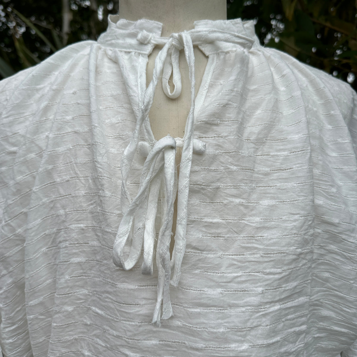 Textured white cotton linen medieval shirt with ties, suitable for LARP.