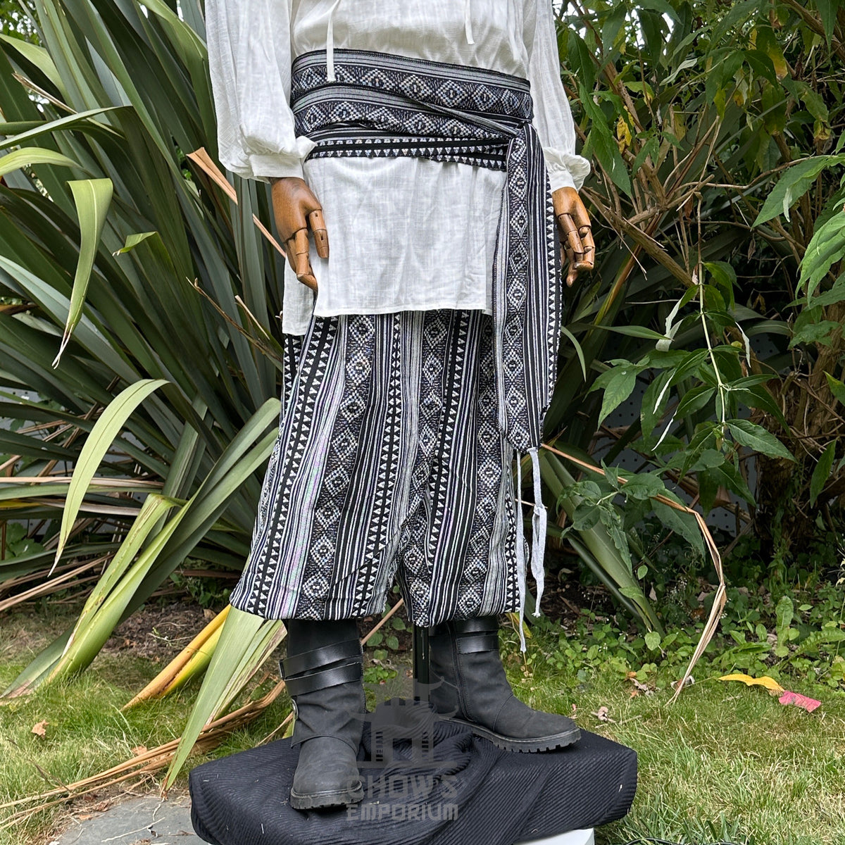medieval hero pants LARP trousers black white patterned cotton matching sash side.
