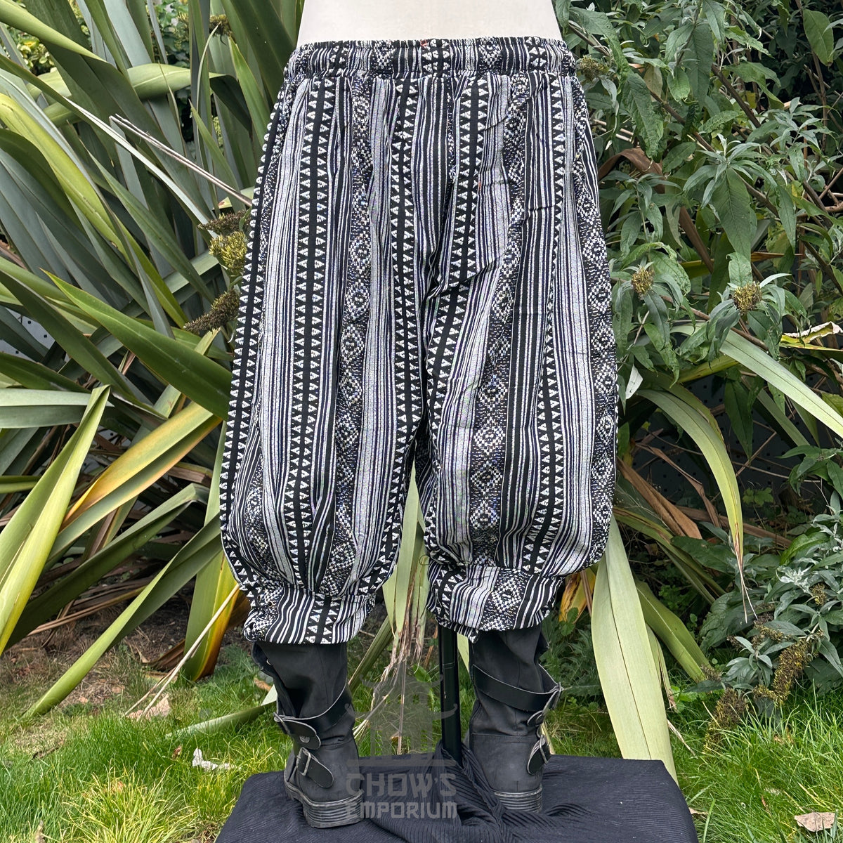 medieval viking pants LARP trousers black white patterned cotton back.