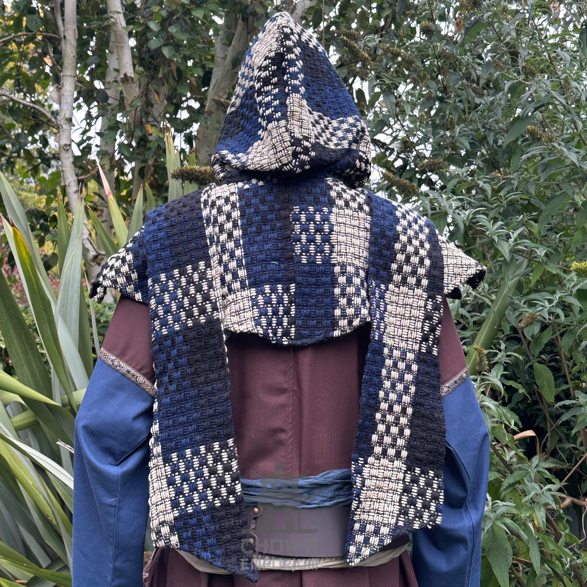 Blue and white check wool scarf hood for medieval LARP, back view.