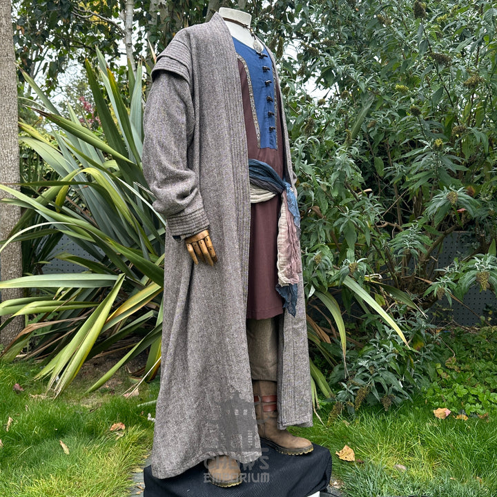 The Sand Mage Set, 4 pieces (Robe, Tunic, Pants, Sash)