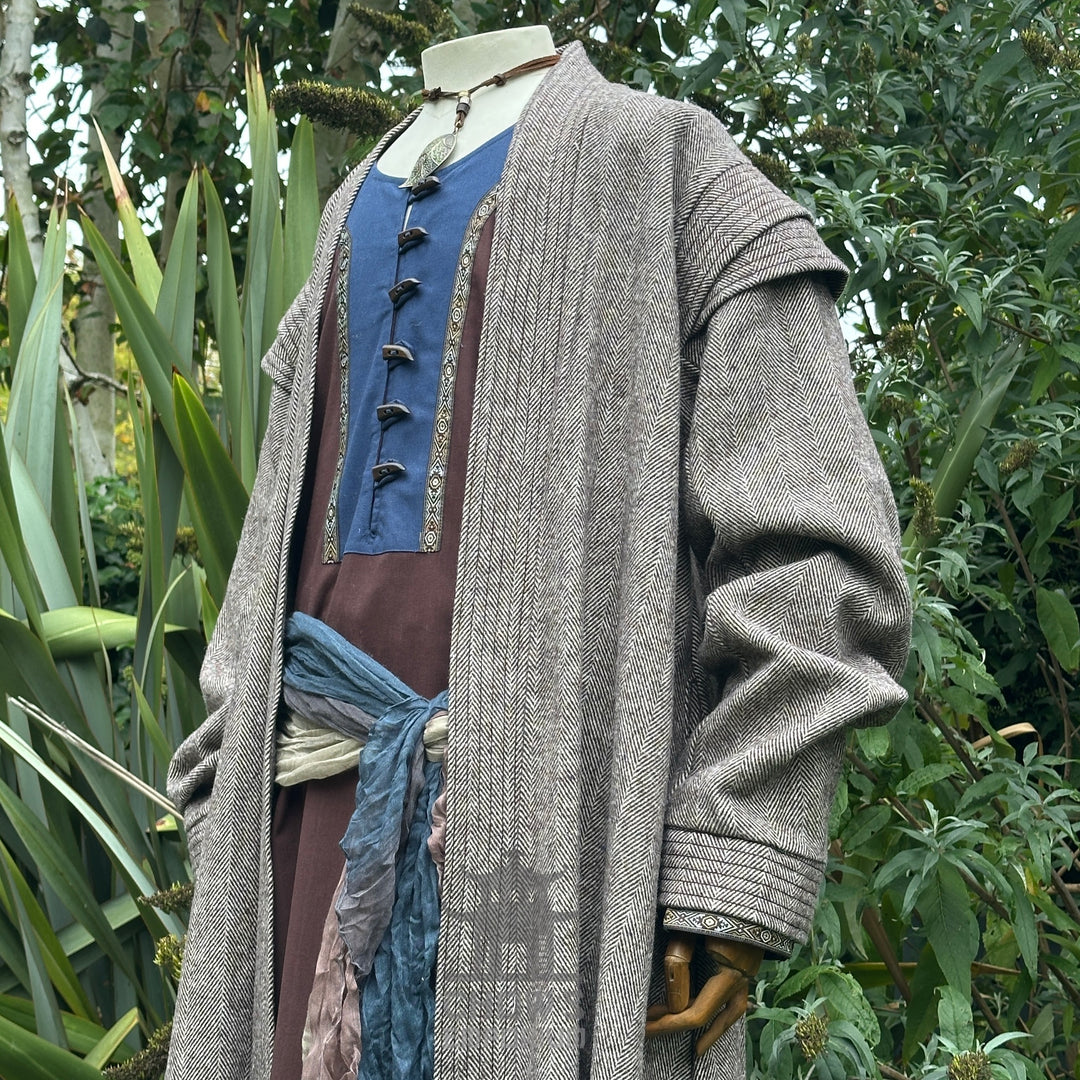 The Sand Mage Set, 4 pieces (Robe, Tunic, Pants, Sash)