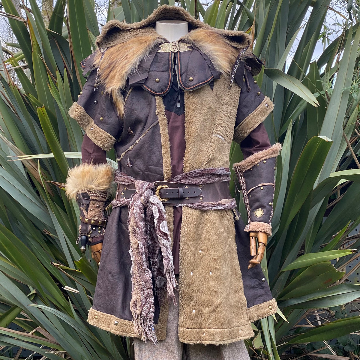 Fur-trimmed medieval LARP outfit with ornate hood, belted front view.