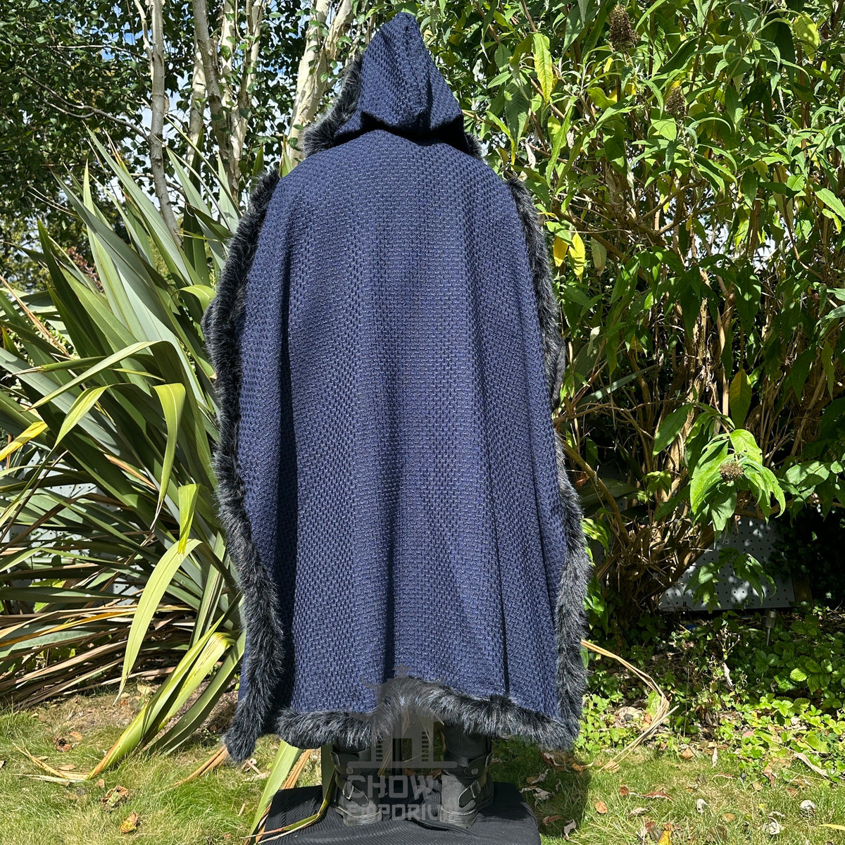 Dark blue hooded medieval LARP cape with fur trim, shown from the back.