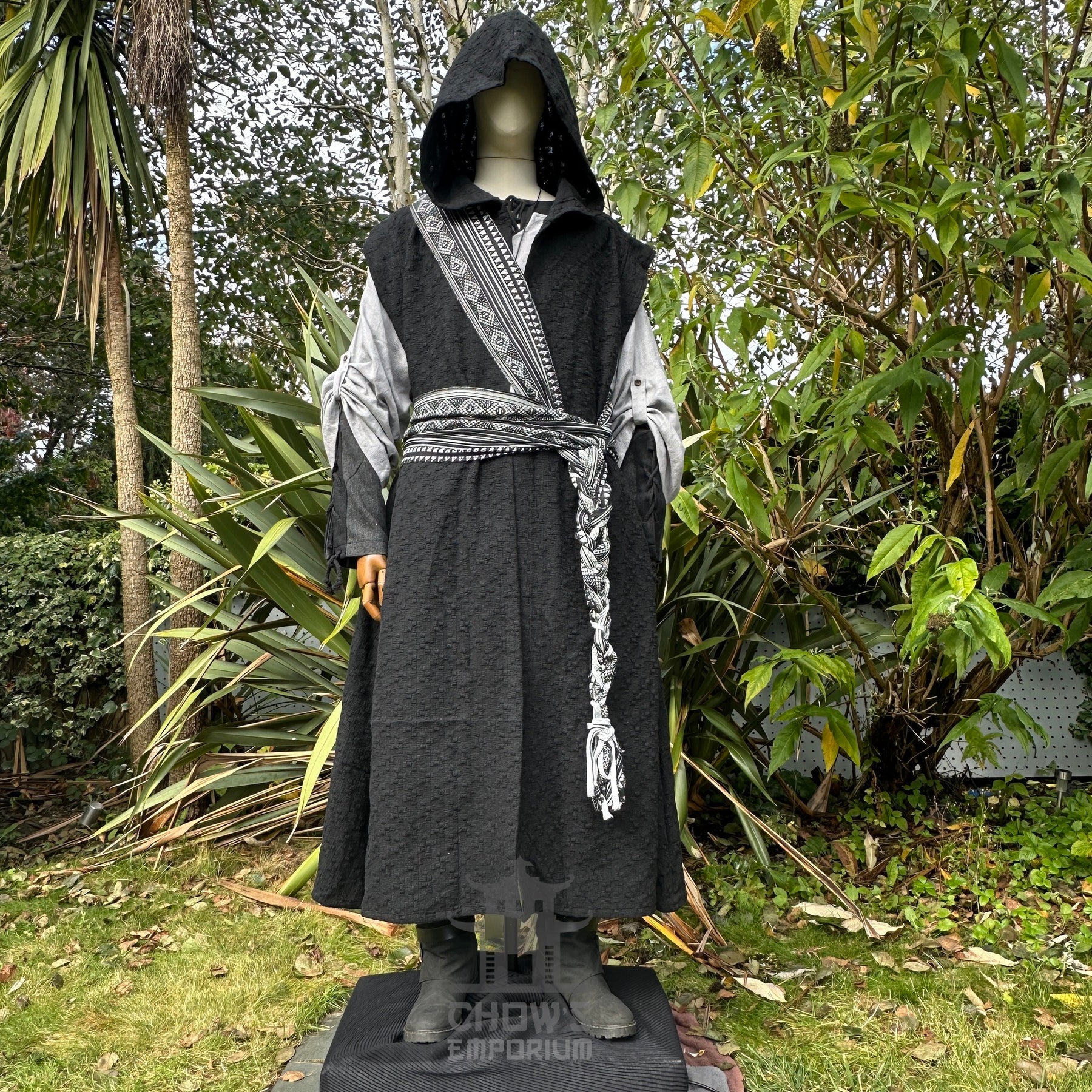 Simple Warrior Robe Medieval Hooded Sleeveless Robe in Black | Chows Emporium | From £179.00