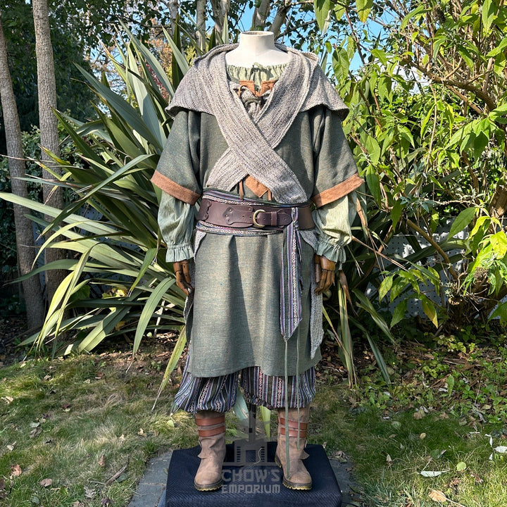 Forest Mage Set - 5 pieces (Tunic, Shirt, Hood, Trousers, Sash)