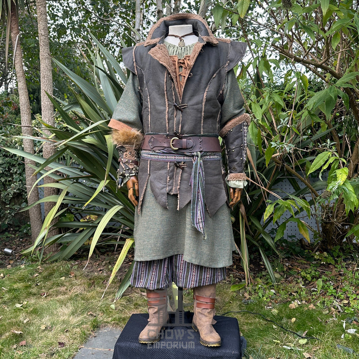 Forest Fighter Set - 4 pieces (Waistcoat, Tunic, Trousers, Sash)