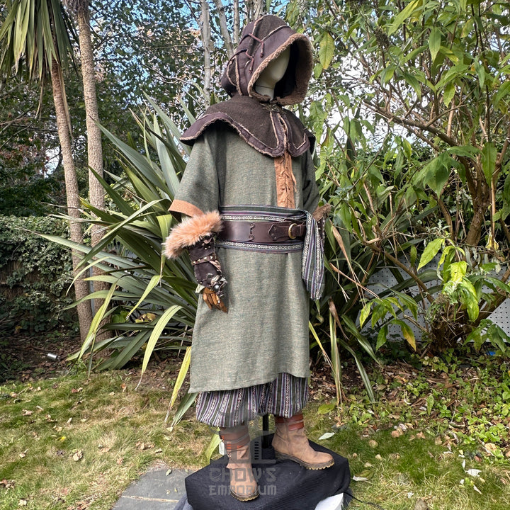 LARP Edles Hemd - Strukturierte schwarze Baumwolle passend für Renaissance Faire, Piraten Cosplay