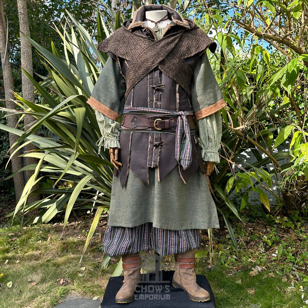 Brown medieval LARP ranger set with waistcoat, tunic, shirt, hood, trousers.