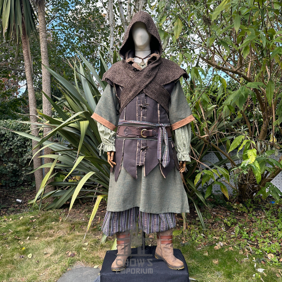 Tenue de GN Rogue Druid - 7 pièces ; Veste, Capuche, Avant-bras, Tunique, Pantalon, Ceinture, Ceinture