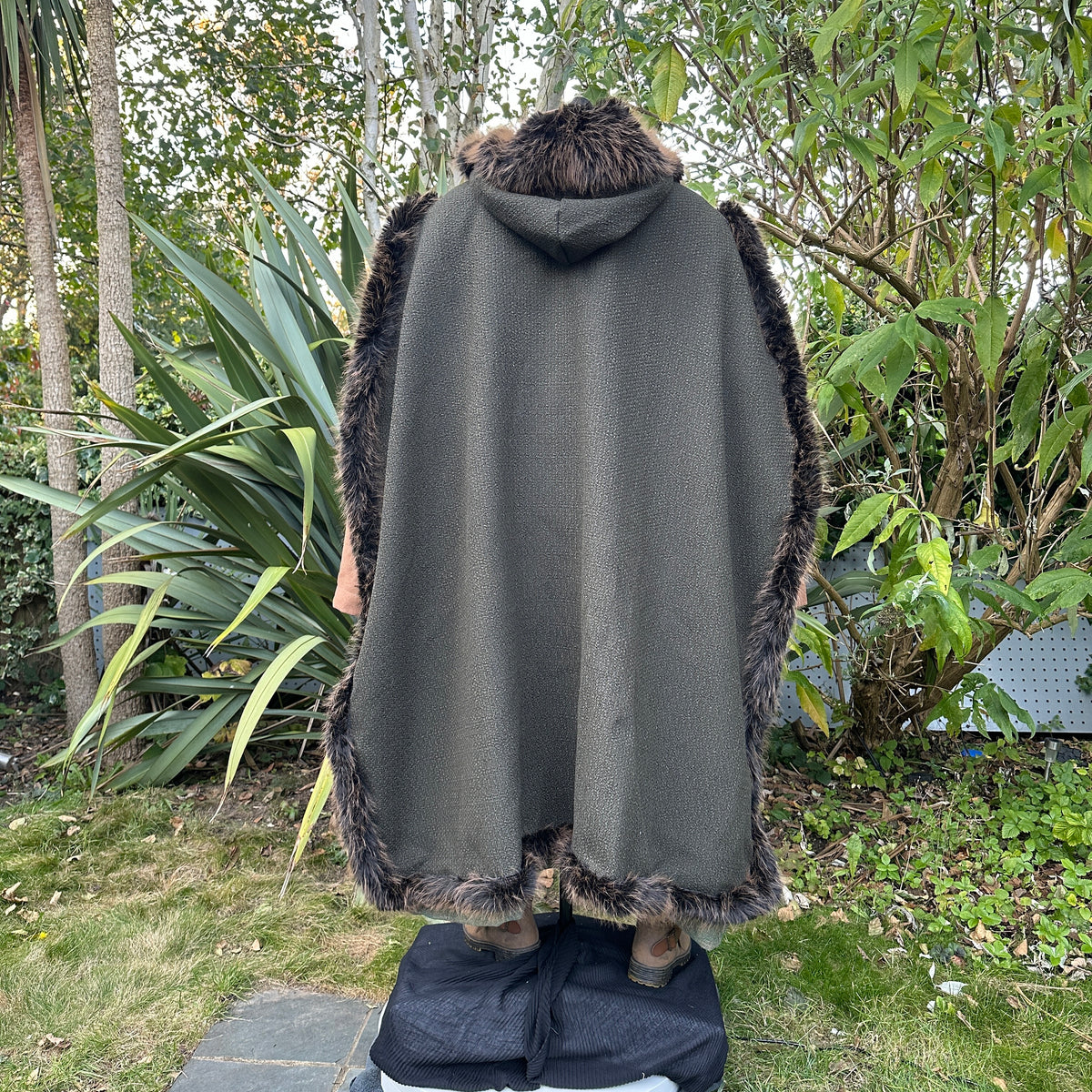 Green and brown Viking fur trim cape, rear view for LARP.