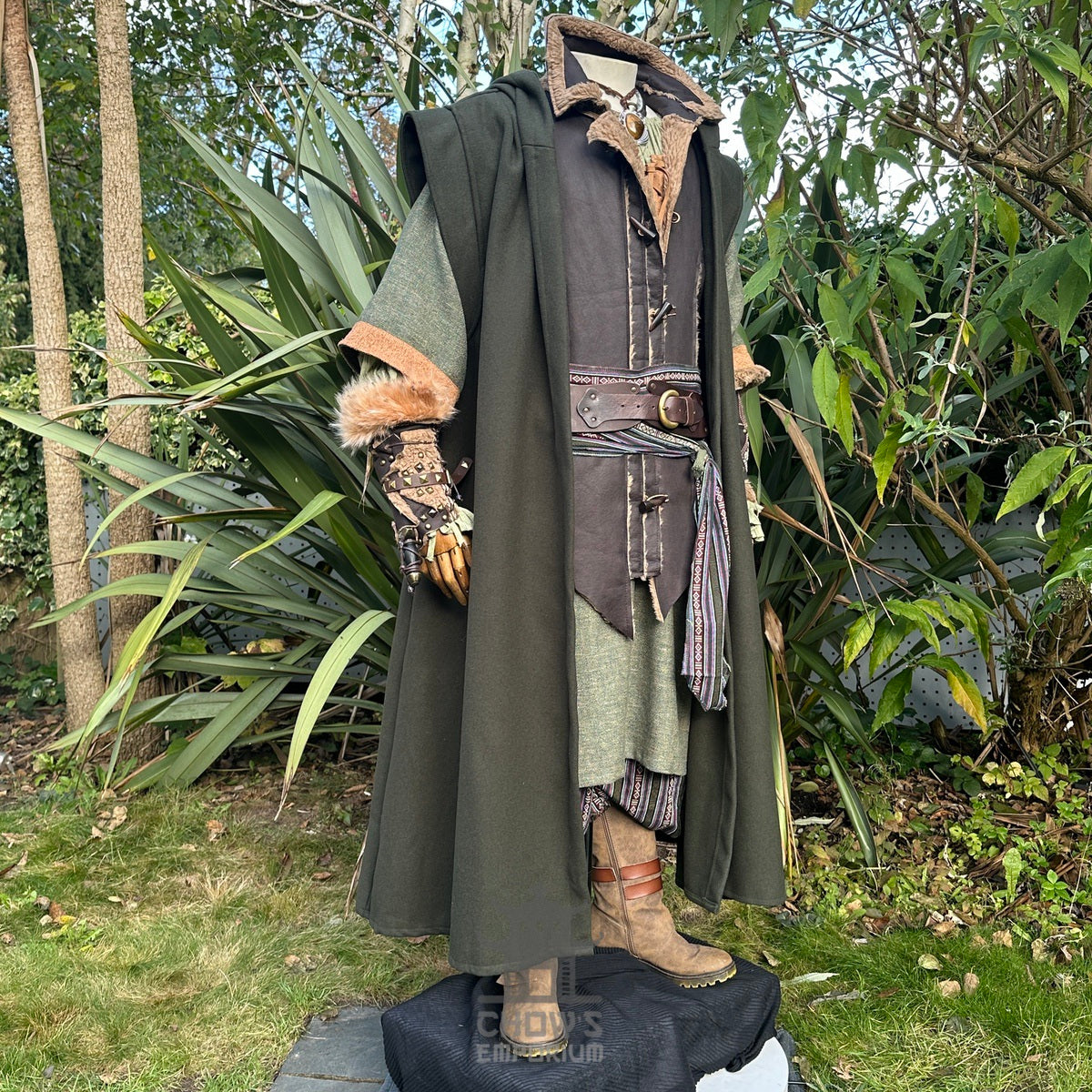 Verdant Ranger LARP Set with green robe and fur-trimmed vambraces.
