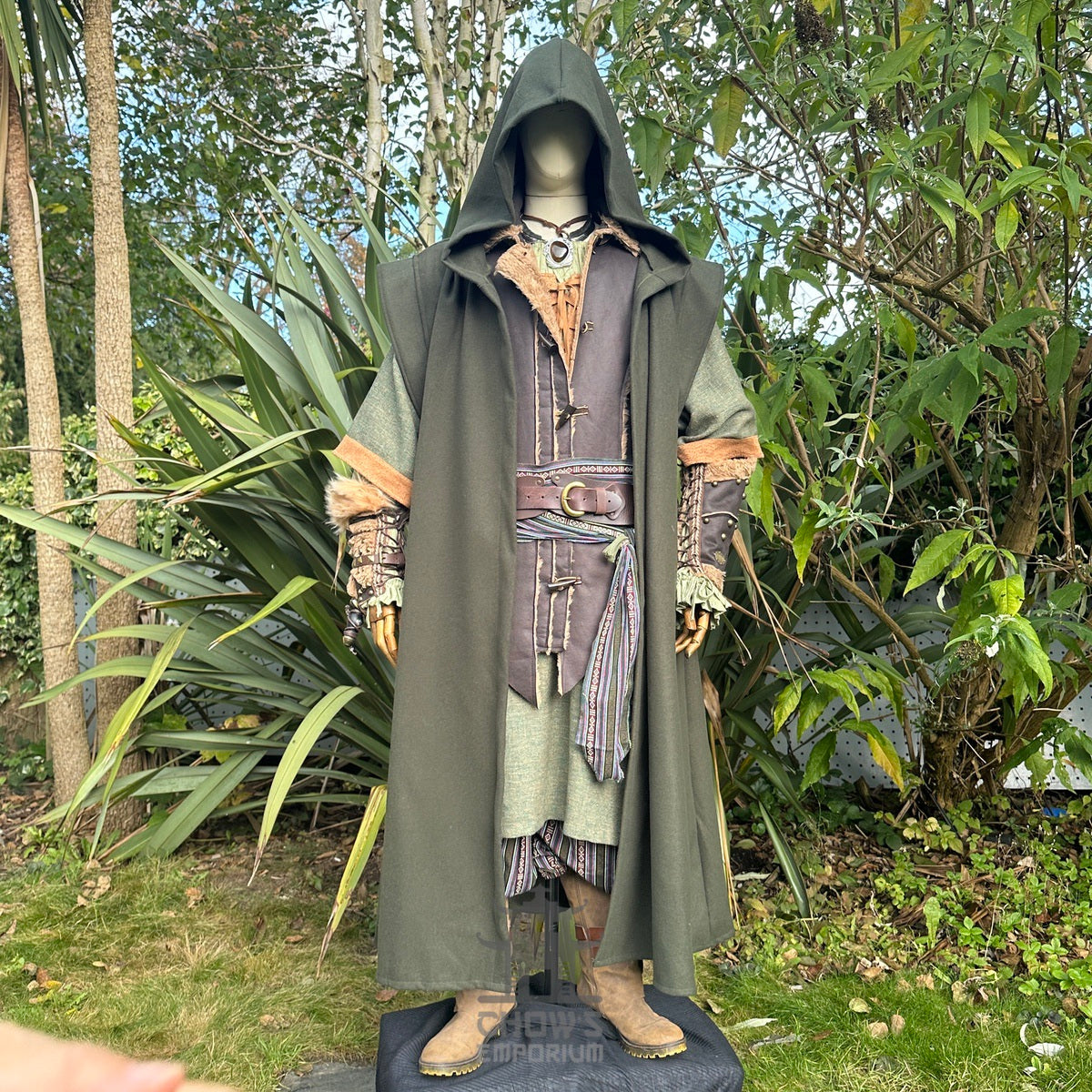 Sleeveless Green Hooded Wool Mix Robe for LARP.
