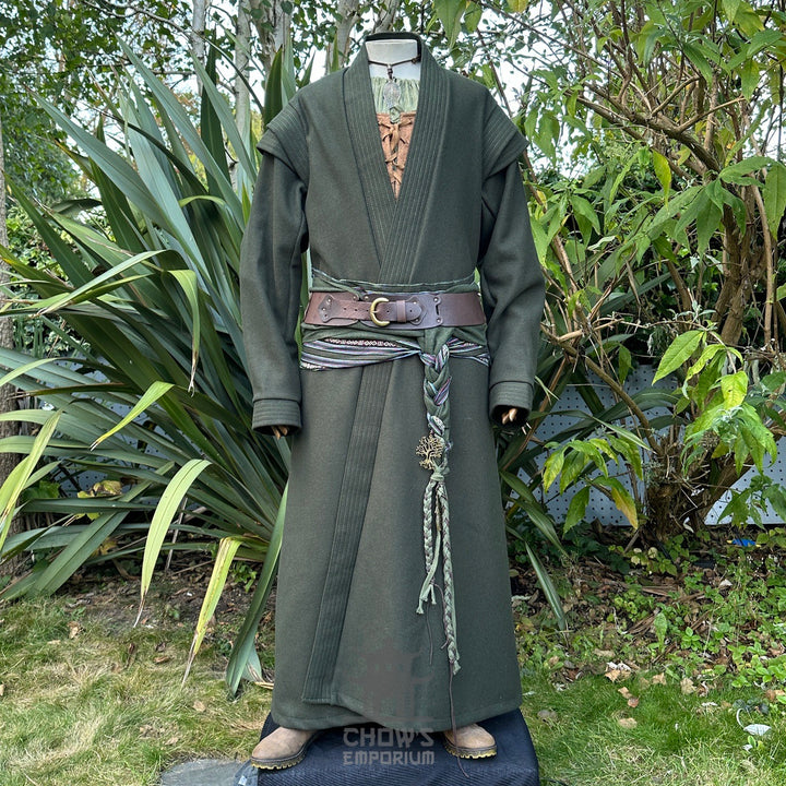 Forest Weaver Outfit - 5 pieces (Robe, Tunic, Pants, Belt & Sash