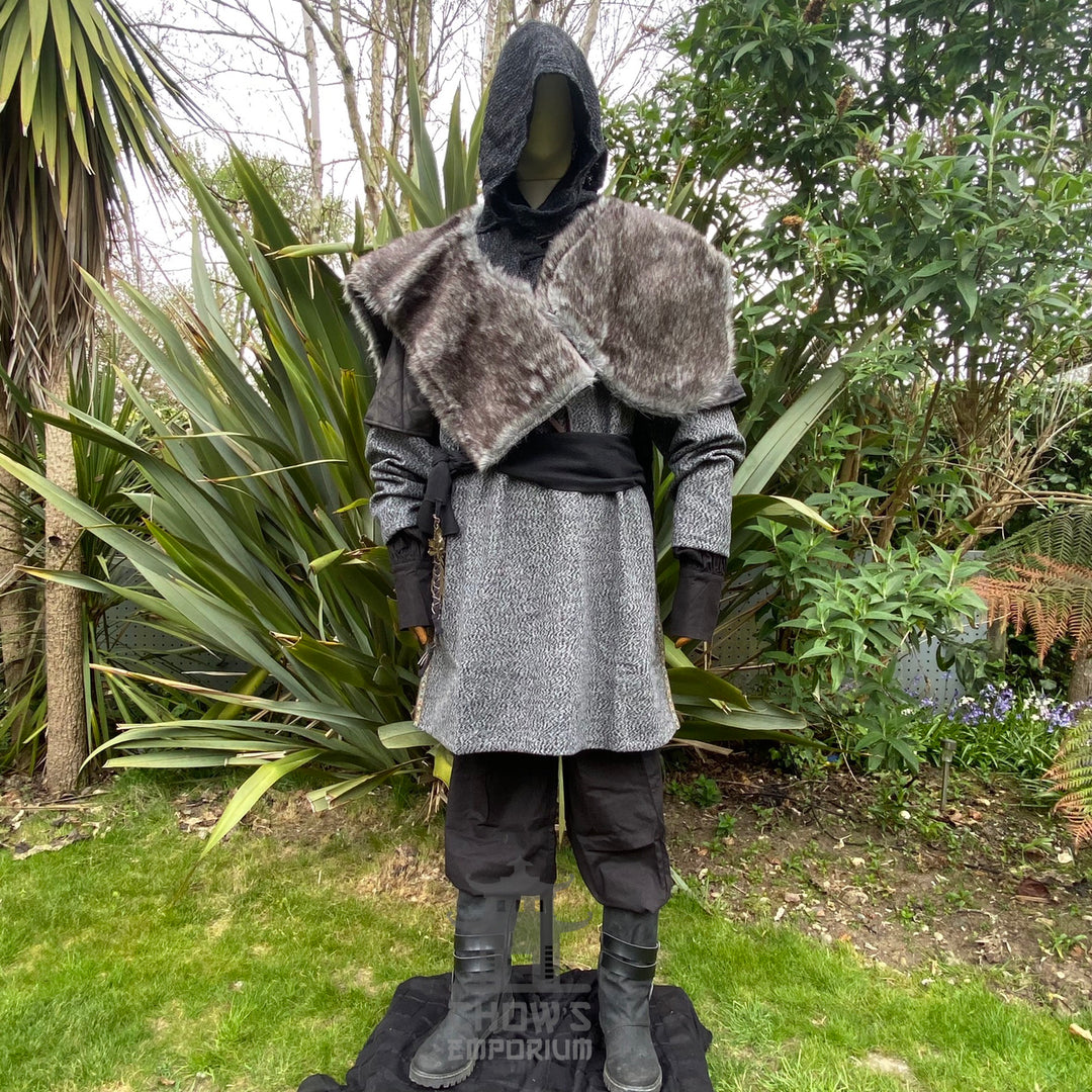 LARP Basic Outfit Set - 2 Pieces Grey (Hood and Mantle)