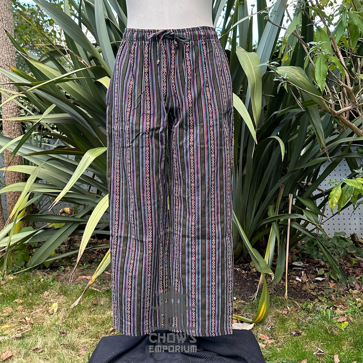 Striped LARP medieval pants with multicolor pattern.