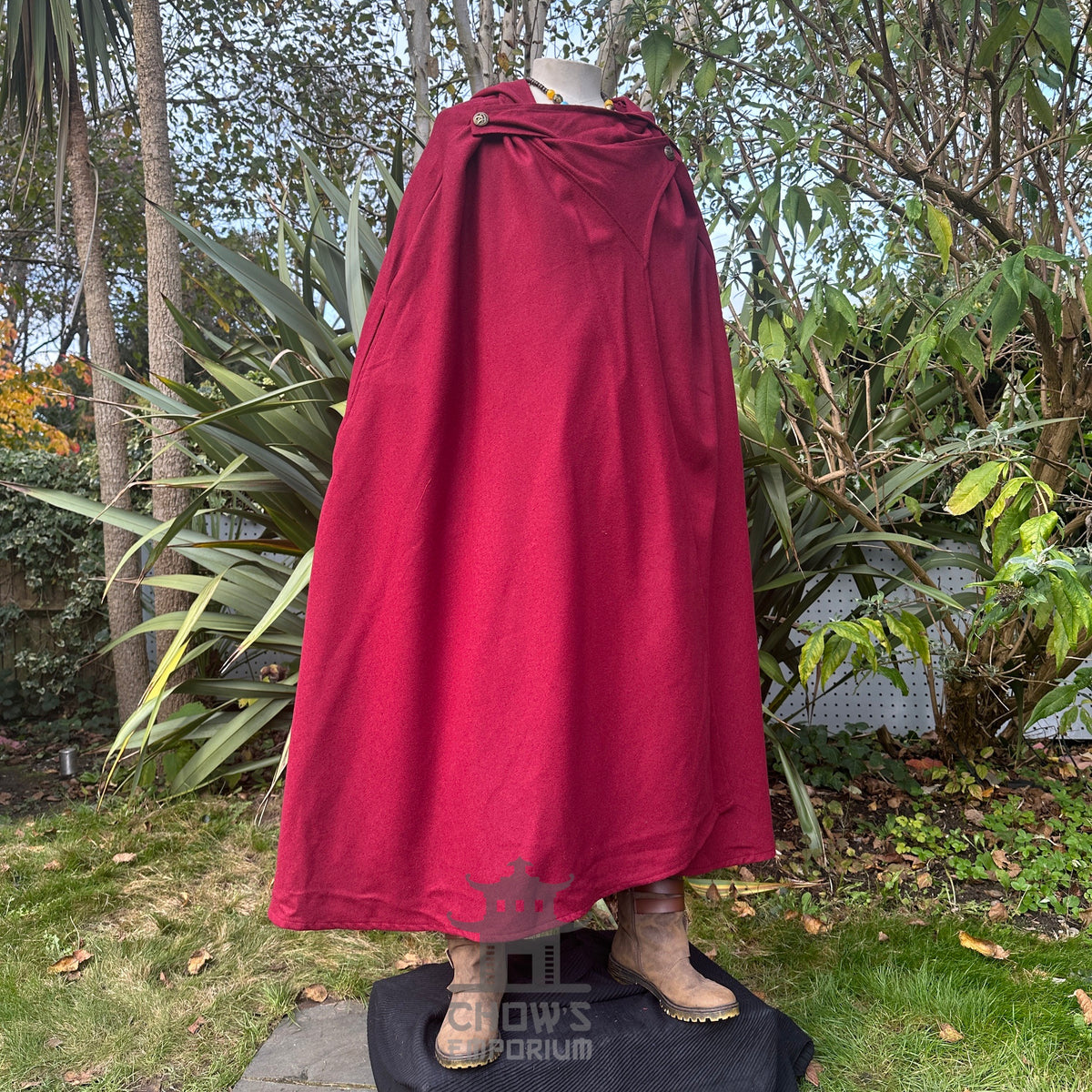 Angled front view of red wool hooded LARP cloak, authentic medieval fantasy cosplay costume for.