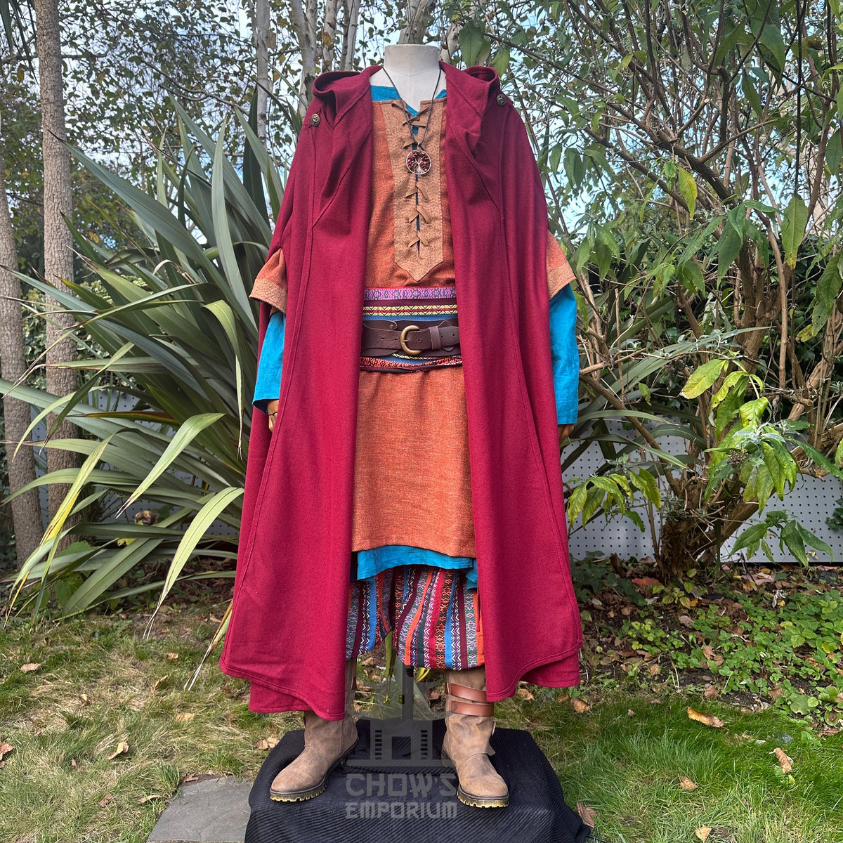 Robe style Front view of red wool LARP cloak, medieval fantasy cosplay costume for wizards.