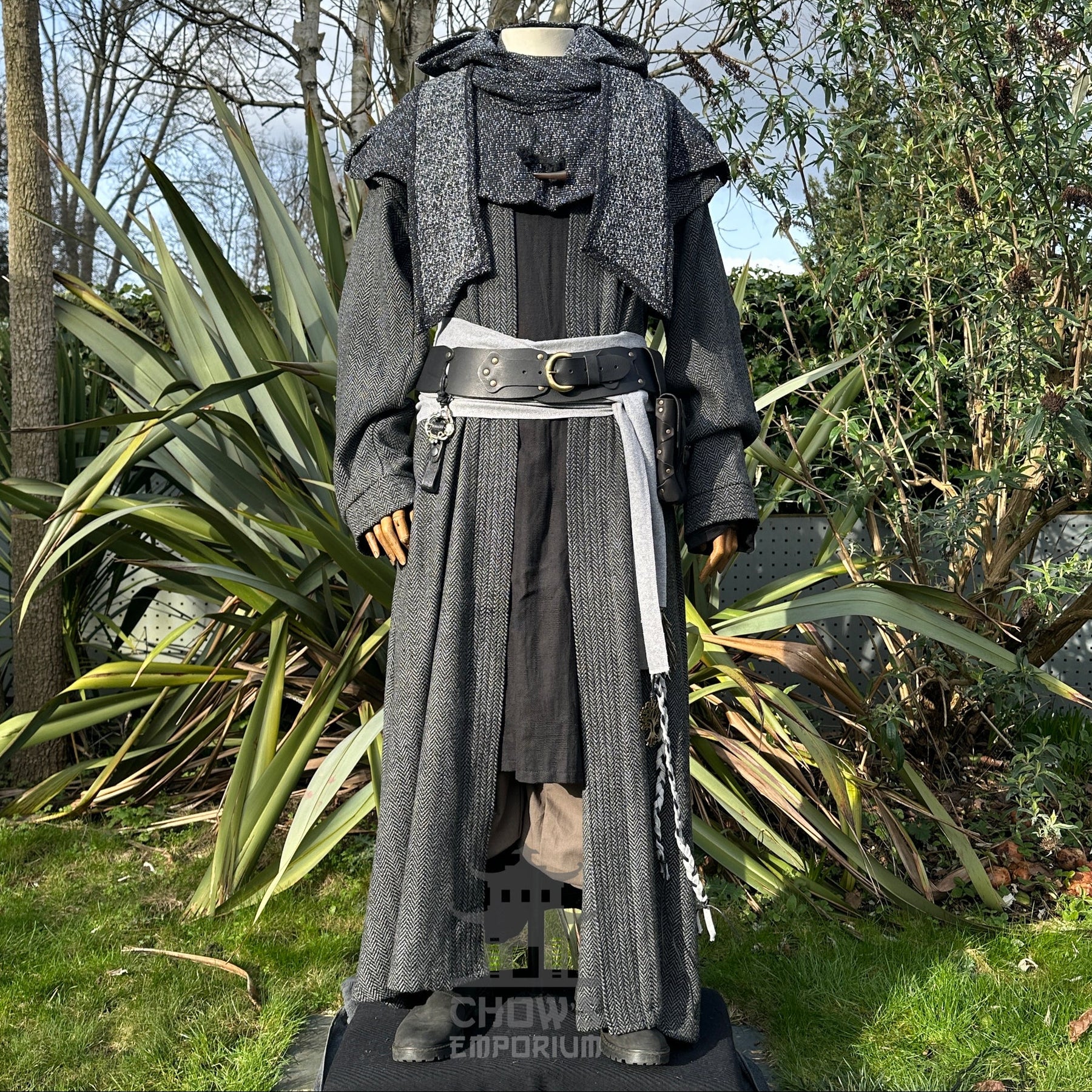 Mage Robe Types Medieval Smoke Mage LARP Outfit - 3 pieces (Robe, Hood & Sash) | From £ ...