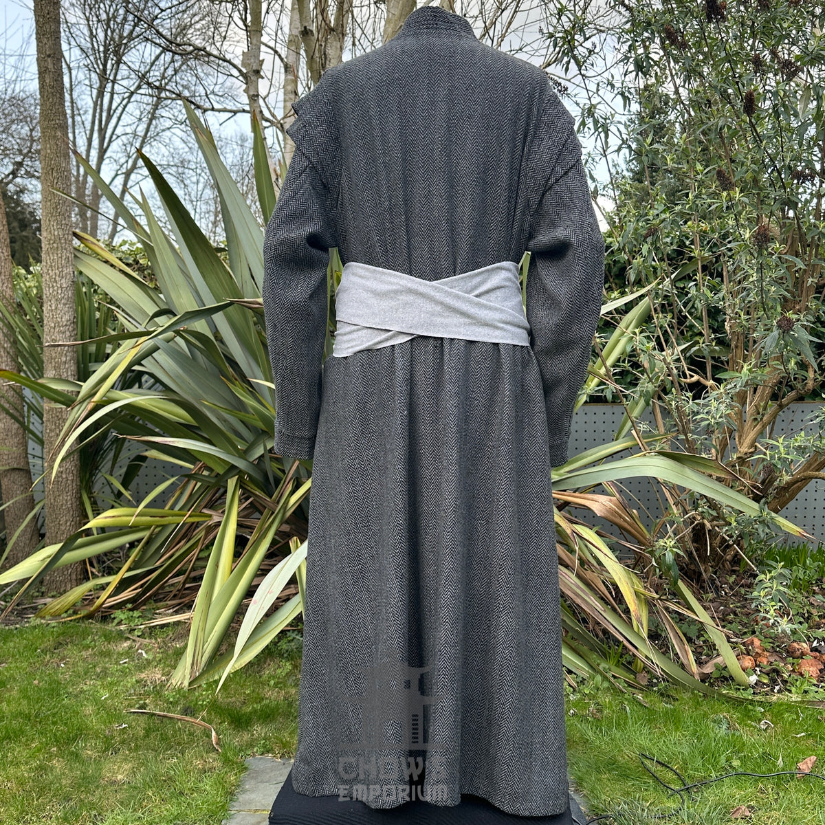 Noble robe in grey herringbone, rear view, perfect for medieval LARP events.