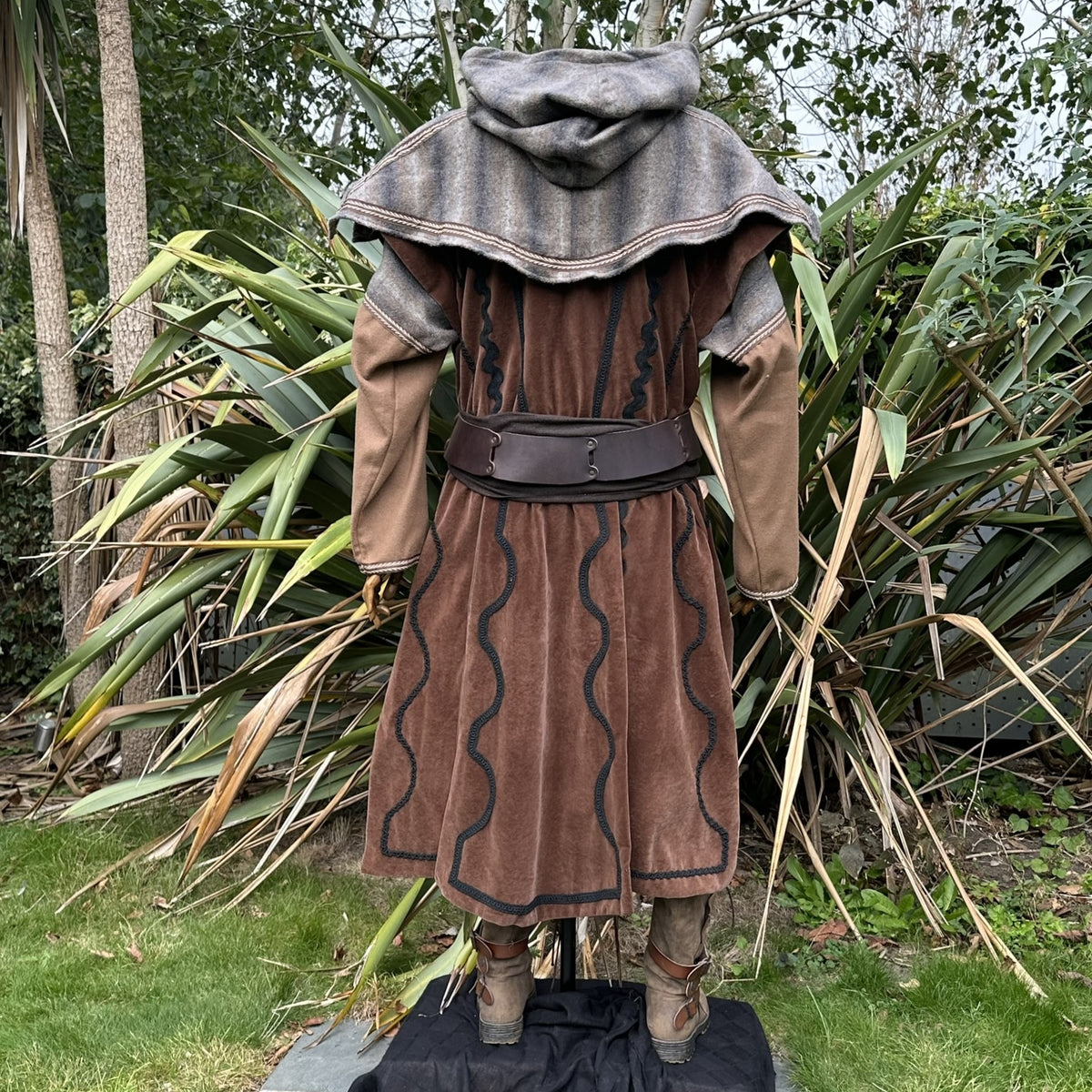 Back view of brown medieval robe with grey hood for LARP.