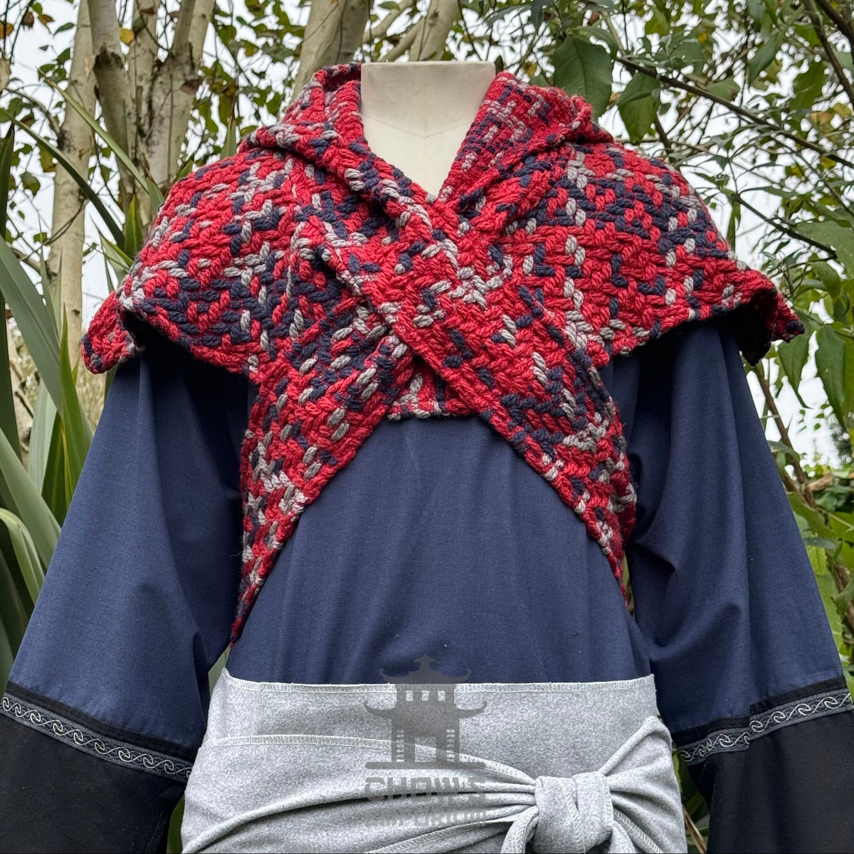 Red tricolour wool scarf hood, medieval LARP style, front view.