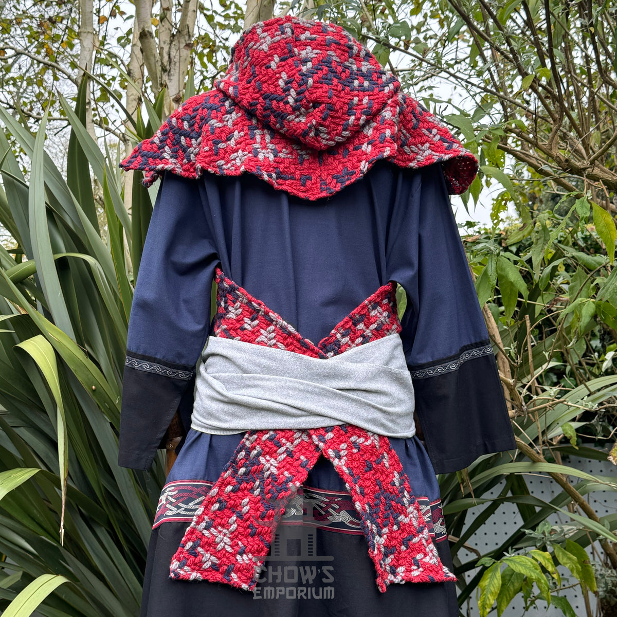 Red tricolour wool scarf hood for medieval LARP, back view.